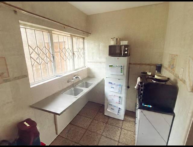 1 BEDROOM PROPERTY TO RENT IN RESERVOIR HILLS